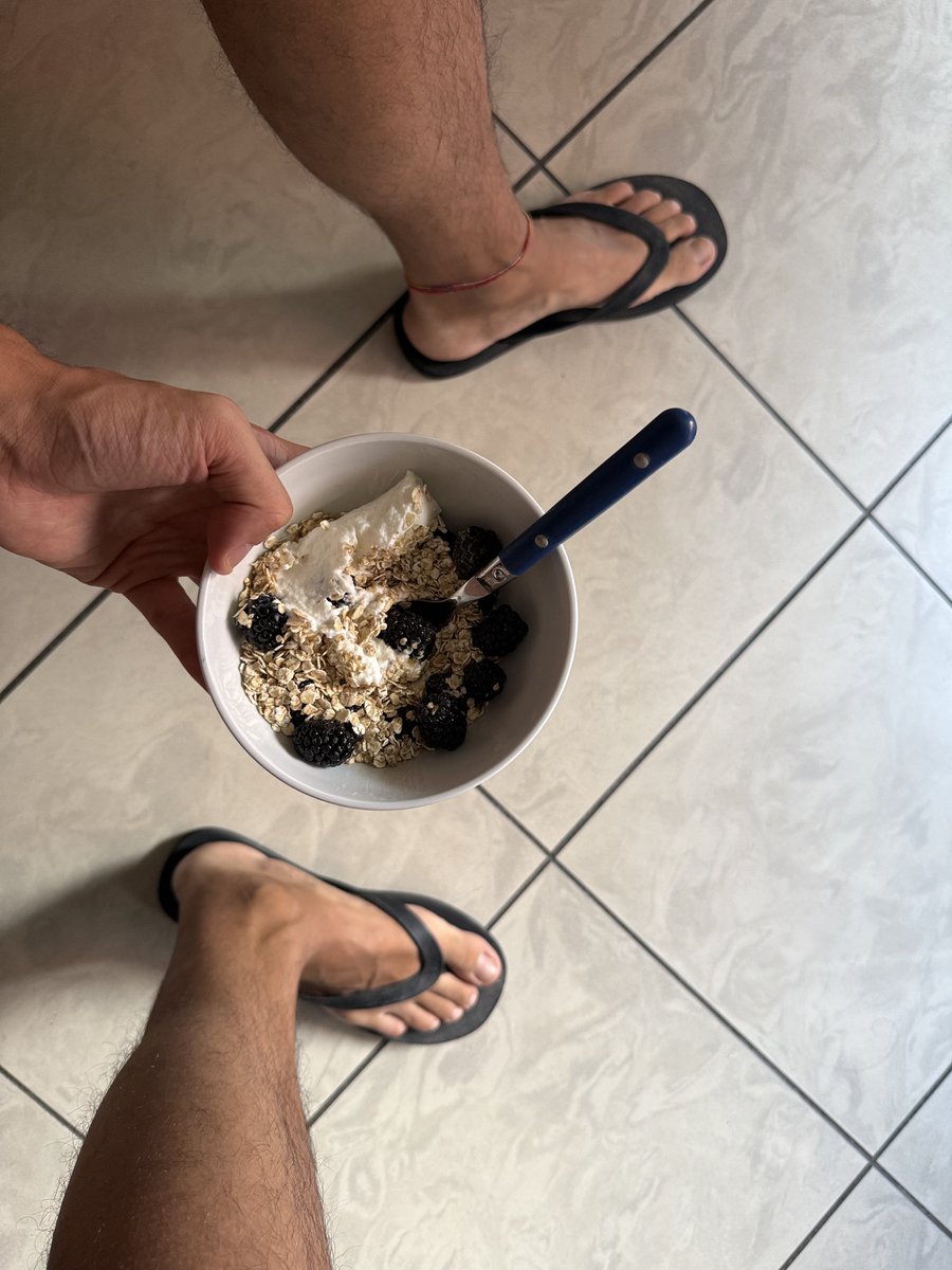 marc_carlotti's tweet photo. prima colazione https://t.co/sfmyTbbsxR