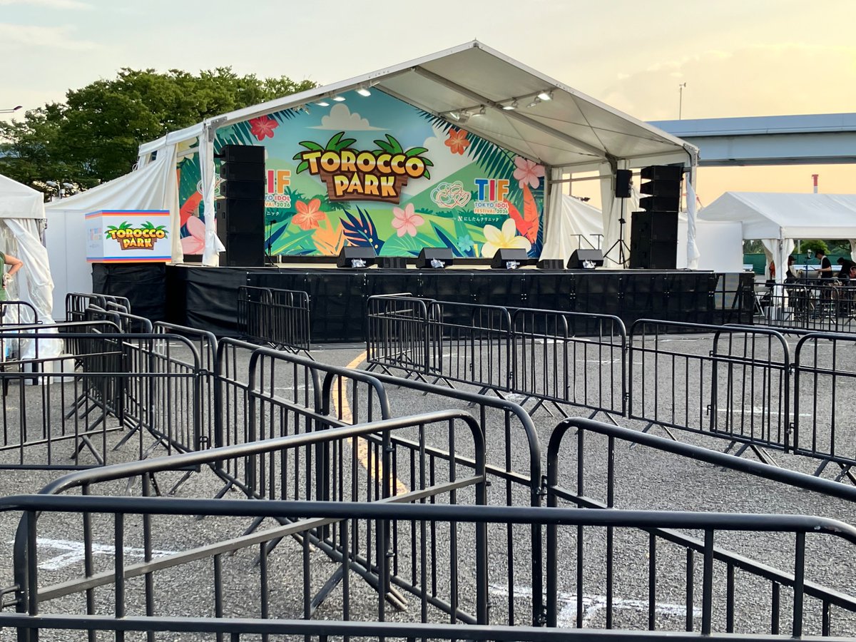 TIP_TIF_staff's tweet photo. #TIF2026 いよいよ明日✨

各ステージ準備中🚧
HOT STAGE
浮島STAGE
TOROCCO PARC

チケット一般発売中🎫
https://t.co/m07DZ4BxRT
📺配信チケット発売中https://t.co/3vaLrck5AP https://t.co/l3fdmciGHa