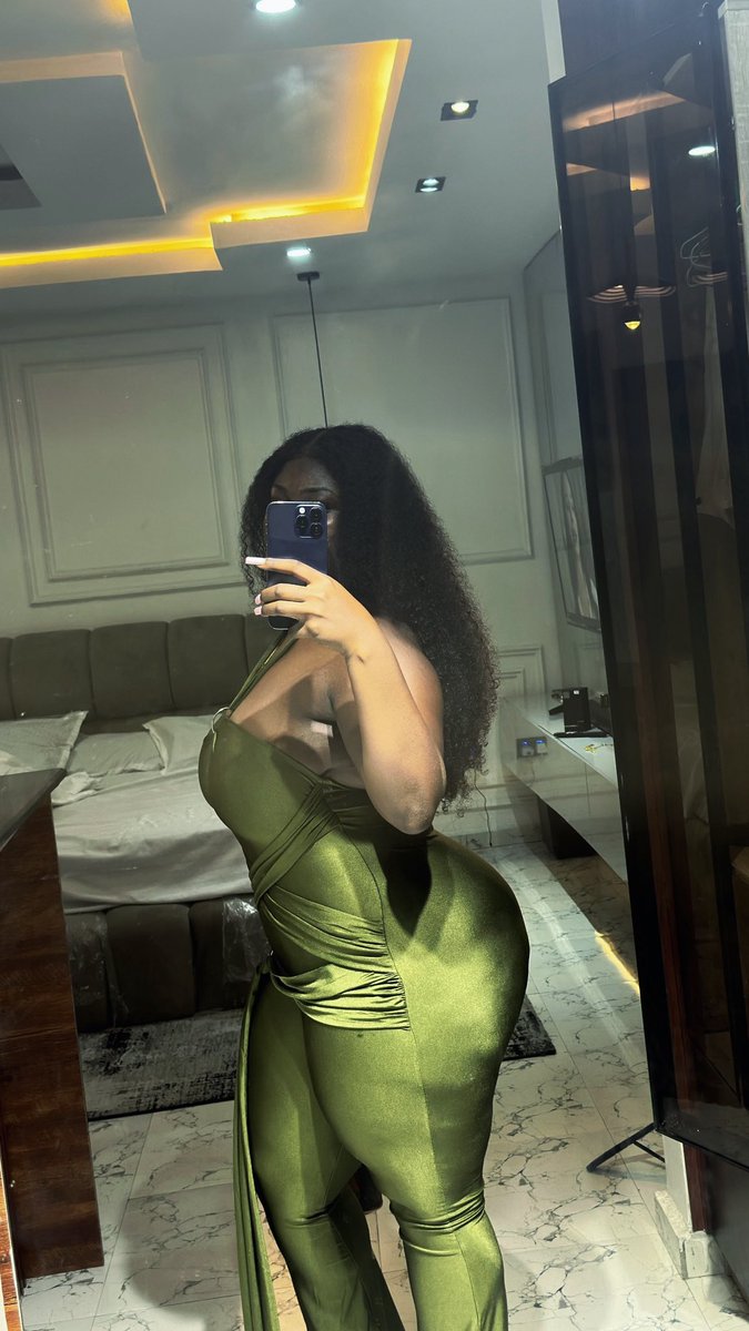 Amarachi1111's tweet photo. Body is what?? https://t.co/w0l7ejEk9A