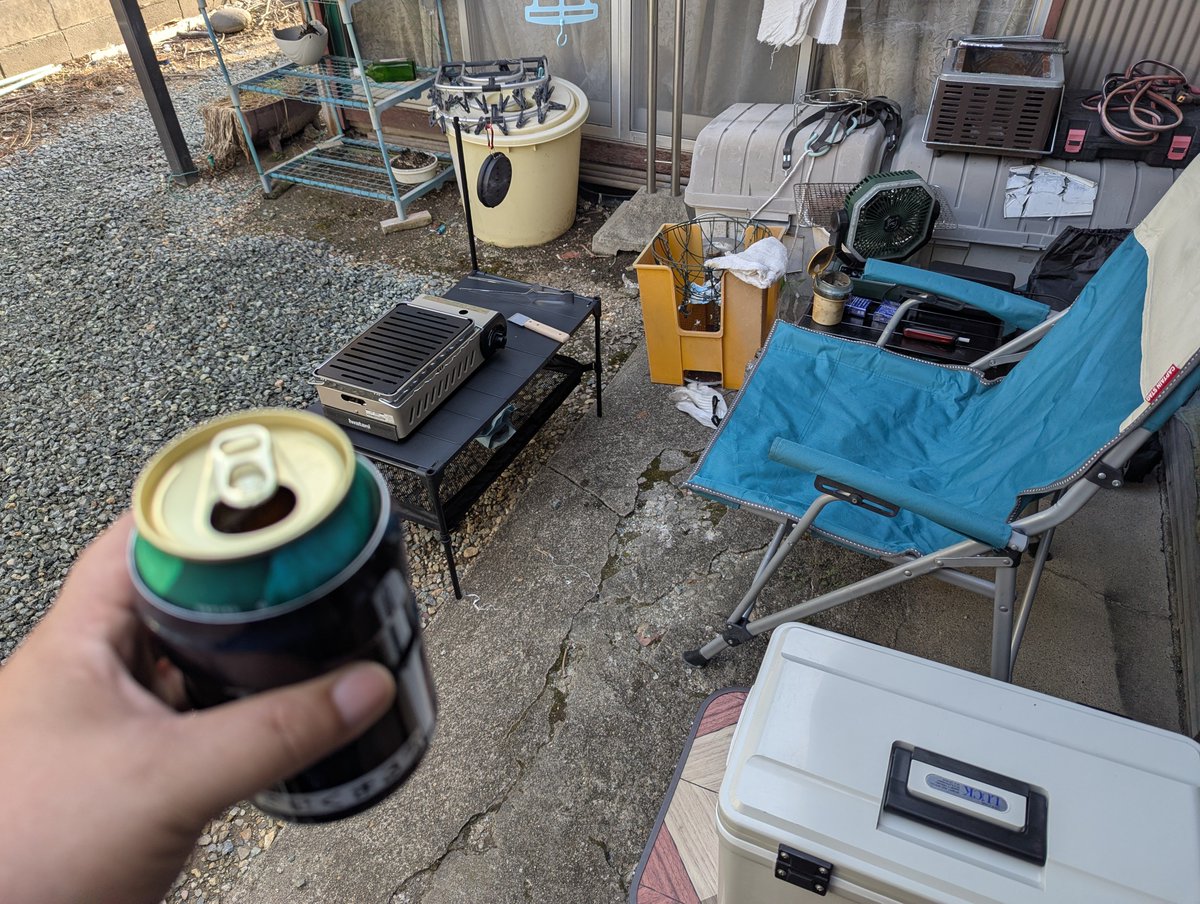caromoon290's tweet photo. 猫の額で一人焼肉😎
炙りやの鉄板が、今日届いたので早速シェイクダウン👍 https://t.co/1aPTjBg9BU