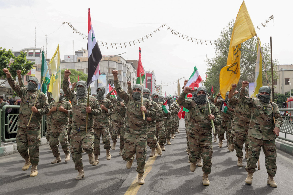 arabnews's tweet photo. #SPOTLIGHT: From Kataib Hezbollah to Asaib Ahl Al-Haq, Iran’s proxies have grown into powerful military &amp; political forces holding Iraq’s future hostage  https://t.co/MwcaKZLmsZ https://t.co/K974OnVTnZ