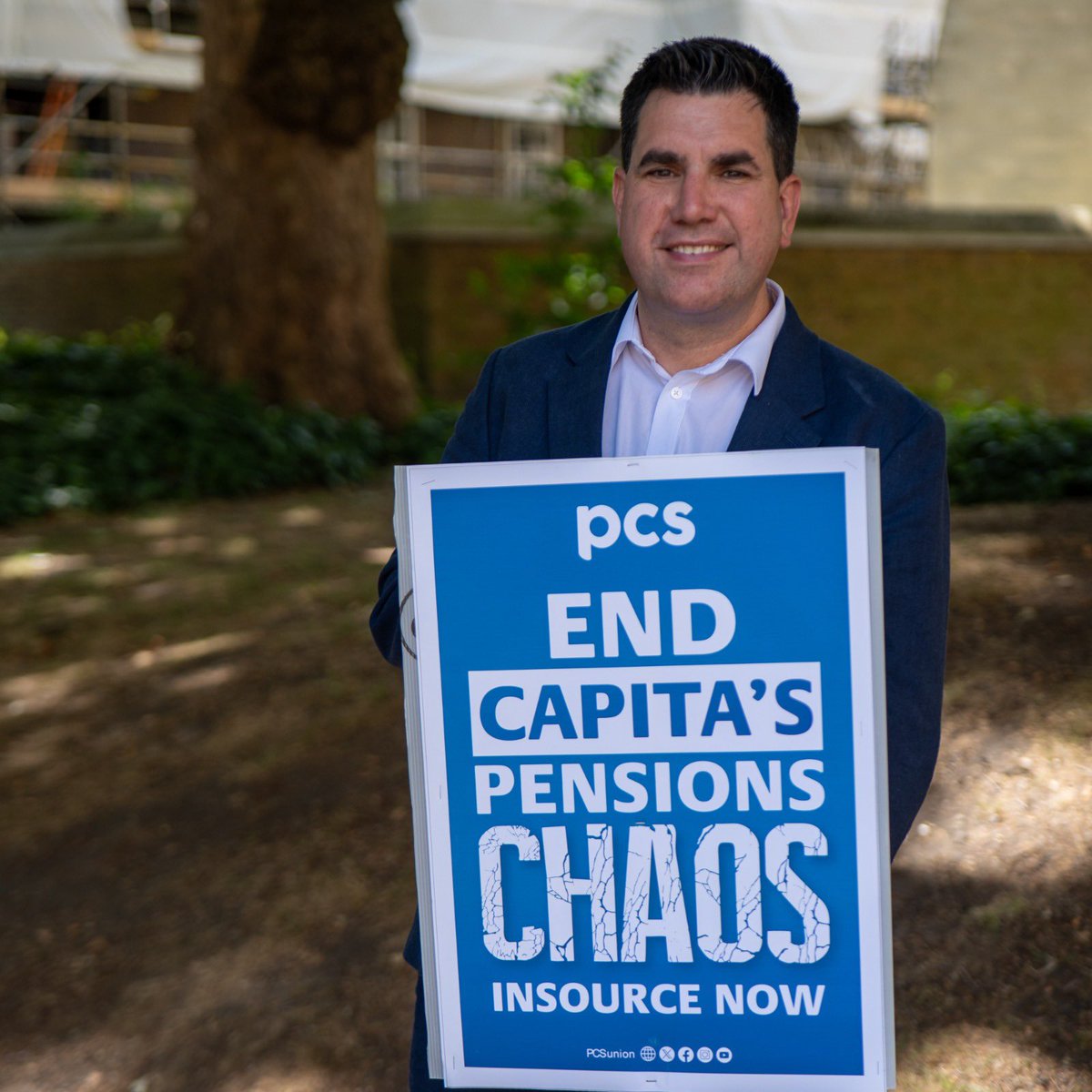 RichardBurgon's tweet photo. Capita’s disastrous handling of the civil service pension scheme has caused real hardship to thousands of retired workers. 

I'm proud to back @pcs_union's demand to bring it back in-house.

Let's end this failed outsourcing project and secure compensation for all those affected. https://t.co/8vigQyYd7K