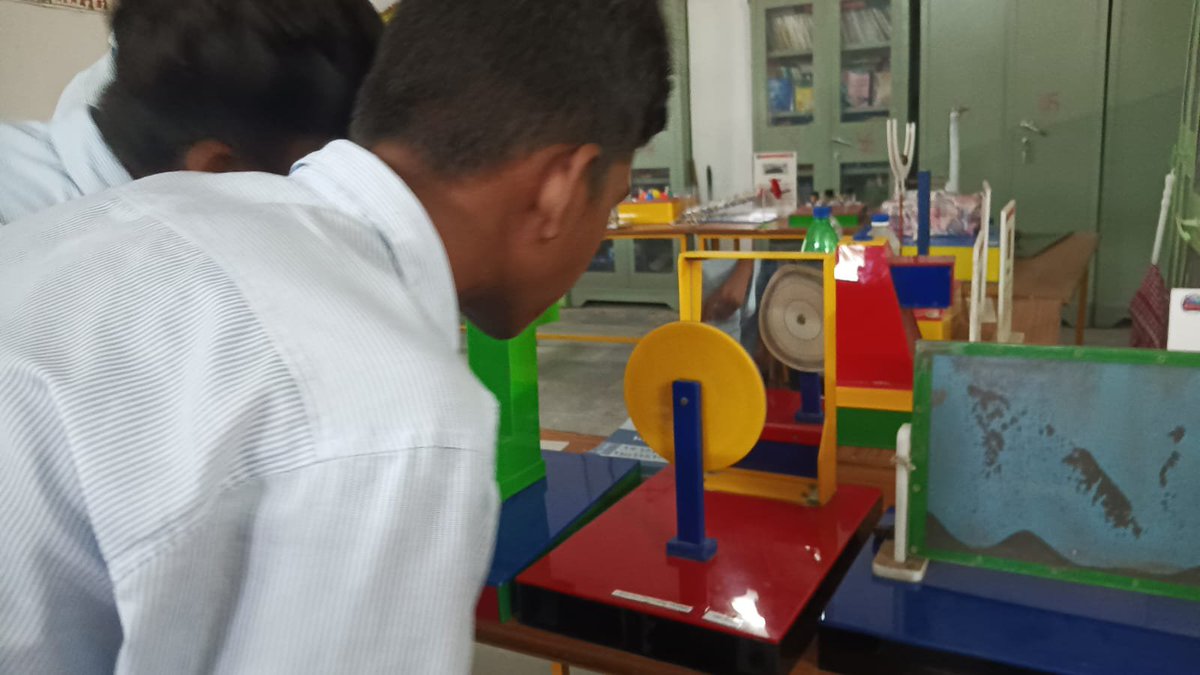 VigyanLok's tweet photo. School visits everyday 3,4 schools v @ utthan CSC chhotaudepur
#sciencemodel
#Energyconservation
#mathsactivity
#astrología
#biodiversity
#agreeculture
@pavitshah @Punam_Bhargava
@CMOGuj
@dstGujarat #chhotaudepur https://t.co/Nrqw7VVwfr