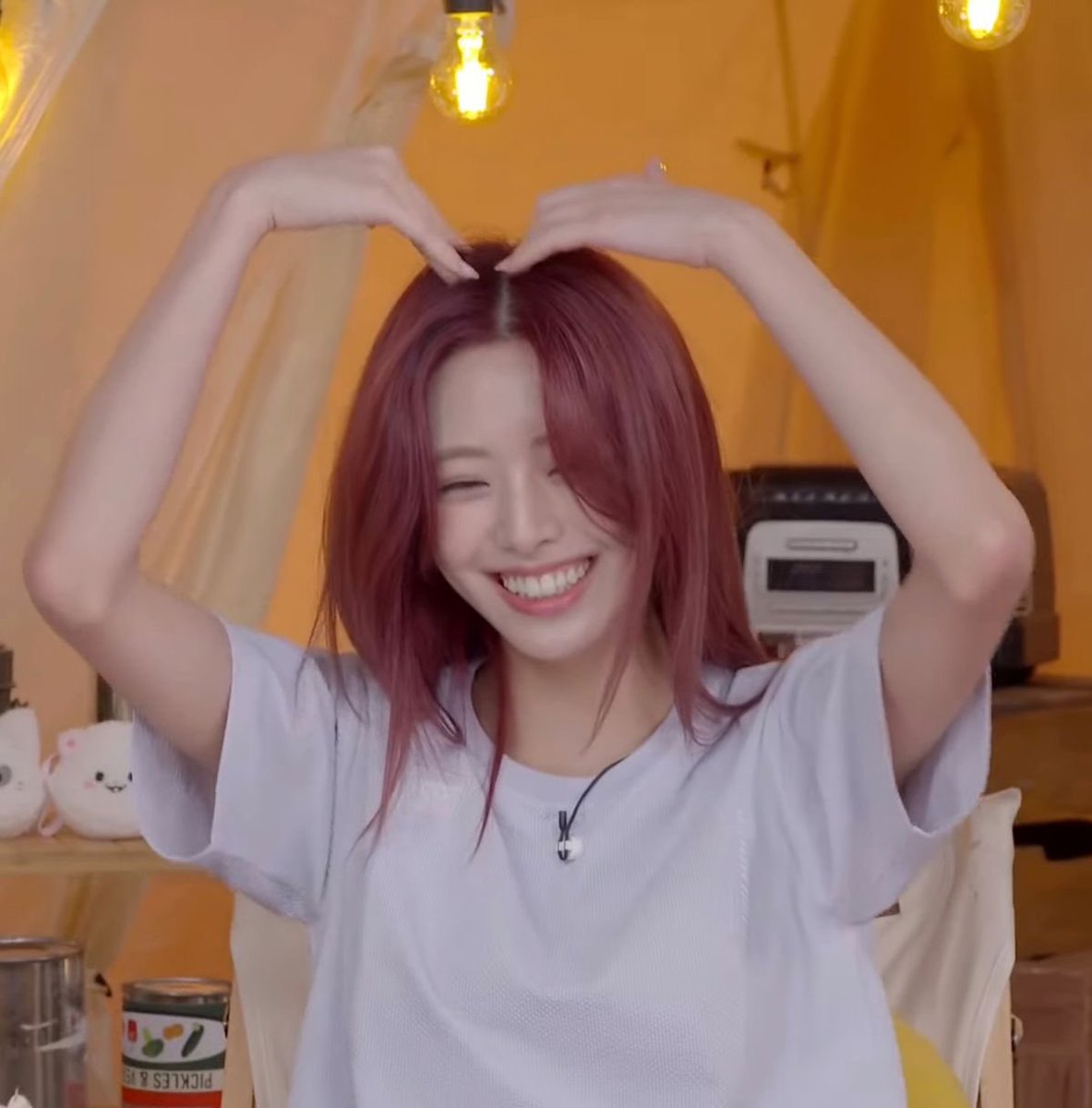 theitzypics's tweet photo. wishing a speedy recovery to our beloved maknae get well soon yuna you’re so loved https://t.co/9Yy2Oupd44
