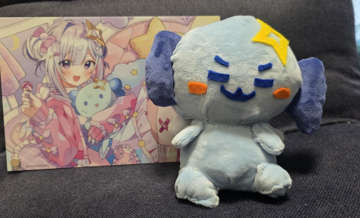 kon45713512's tweet photo. #うぱお
遂に完成～！！！
縫い方とか色々ミスっちゃったけどちゃんとうぱおになったし表情は良い感じに出来た気がする！
大変な所もあったけど初ぬい作り新鮮で楽しかった！^^
おんちゃんさんの説明のお陰でなんとか形になりました&amp;素敵な企画をありがとうございます！(*^∇^*) https://t.co/rUCxD0ziLB
