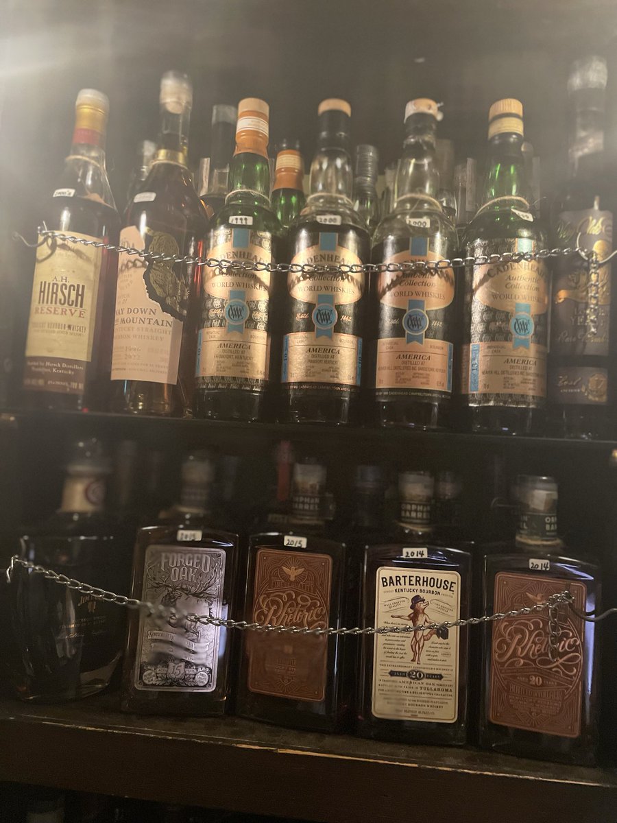 ShotBarBOURBON's tweet photo. 1st Anniversary August 7〜11th
ALL BOURBON 30% OFF

Since our bar is cozy and small, we recommend reserving your seats in advance. We look forward to your reservation!

ShotBar BOURBON

DUSTYBOURBON SPECIALITY STORE
Akasaka 4-2-3 2F MINATOKU TOKYO https://t.co/mpftQGHxEH