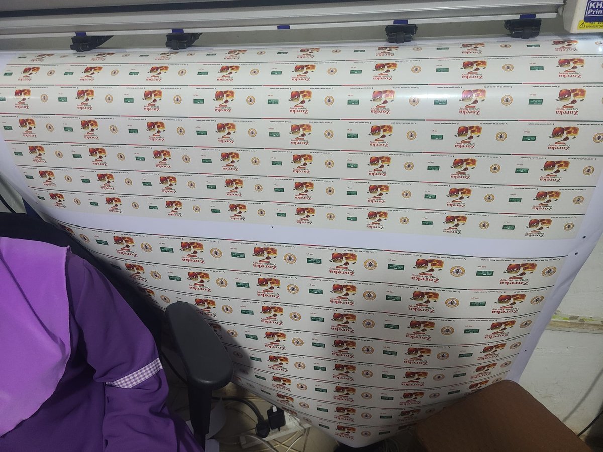 ZoppyGraphics's tweet photo. Product label/Sticker Design Printing https://t.co/5GmUU2BIrg