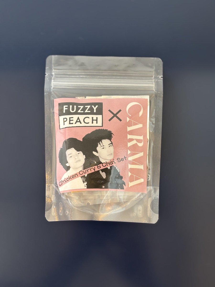 Momokazuhiro's tweet photo. 【BUPPAN通販】
長らく在庫切らしとったcarmaカレースパイスkit要望もろたんでラスト製作これにて販売終了バイ早いとこBUY加えて春ツアー有江さんグッズ『NEONトート』も横流ししてもろて定価2500円→赤札特価1500円で売ってヨシとのことで持ってけ泥棒そこんとこシクヨロ

https://t.co/OHpSqOVXEX https://t.co/ZmJ8a9Zojq