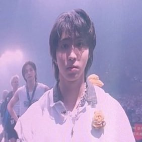 bidohanji's tweet photo. o hyunjin no fund😭😭 https://t.co/fhmiesOs4g
