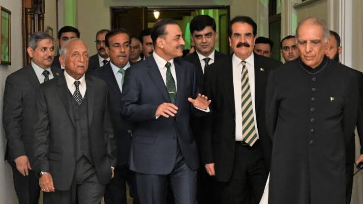 bughz_e_burger's tweet photo. It was undone once, it's being undone again. We are heading towards the Balkanization of Pakistan, spearheaded by the fascist pigs in uniform. https://t.co/qBnbf9zn7C