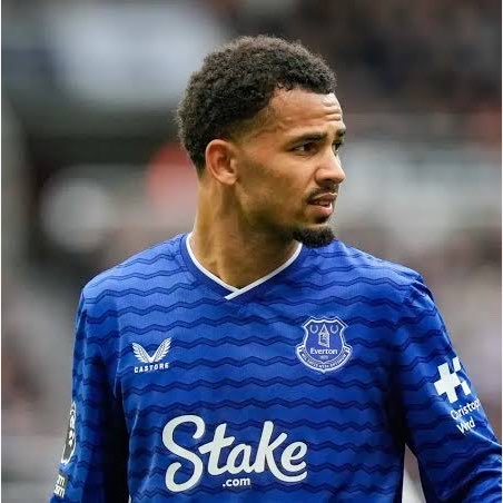 EvertonNewsFeed's tweet photo. 🗣️“Many people called to tell me Iliman was going to leave. He’s not going anywhere…I even teased him with a few words in Arabic, we had a good laugh. He let me know he had no intention of going to Saudi Arabia.” - Iliman Ndiaye’s father, Mouhamadou Abdoulaye Ndiaye

 (Via - @wiwsport )