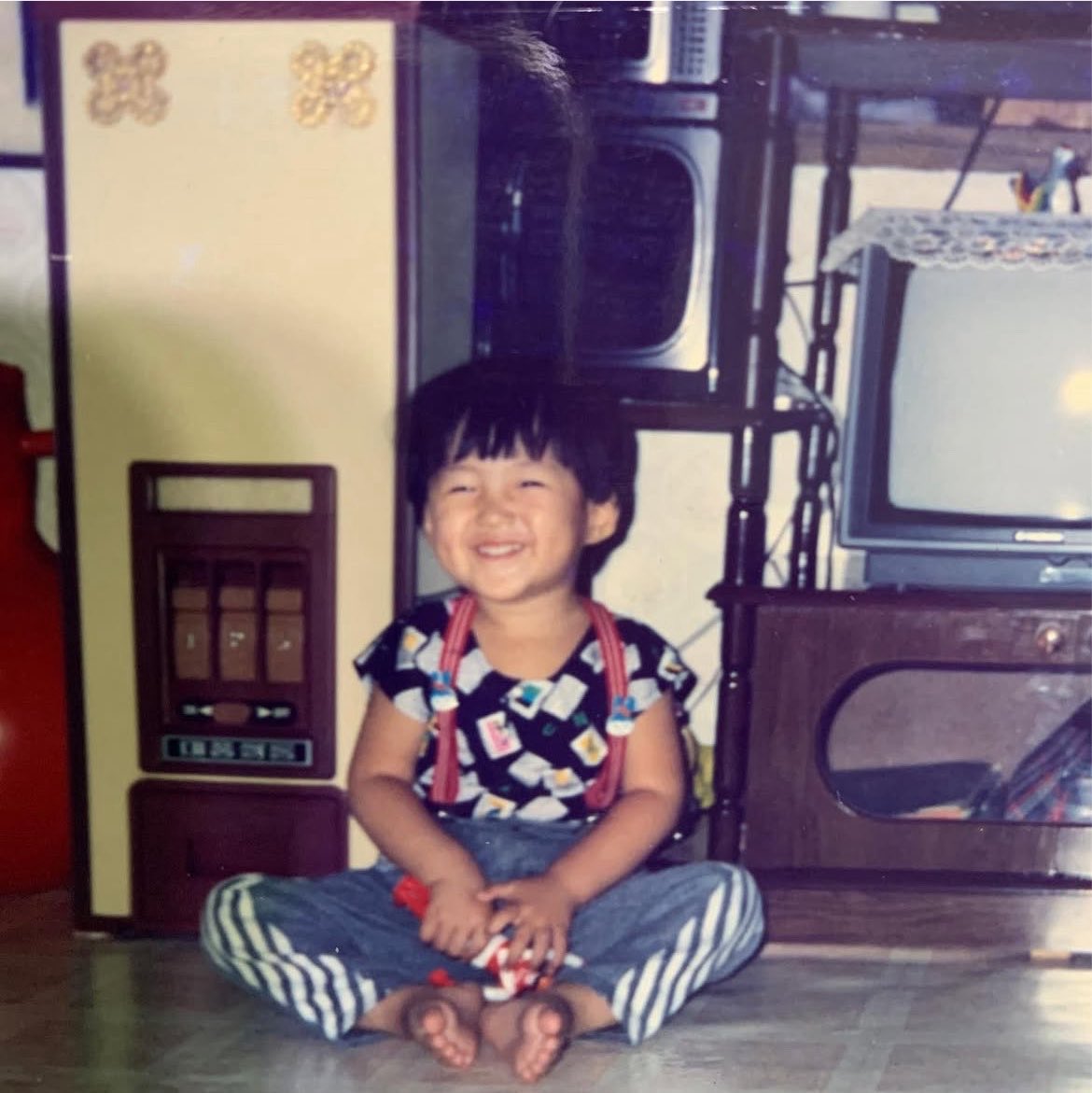 bbycoffelss's tweet photo. mini me                                   vs               me now https://t.co/zkt9XRc9u5