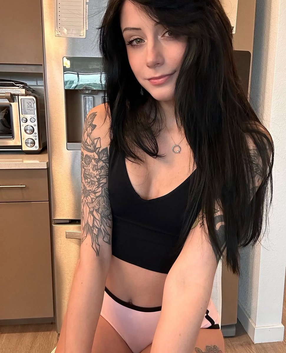 cakitty273's tweet photo. 🥰😘 https://t.co/luRBFdyopy