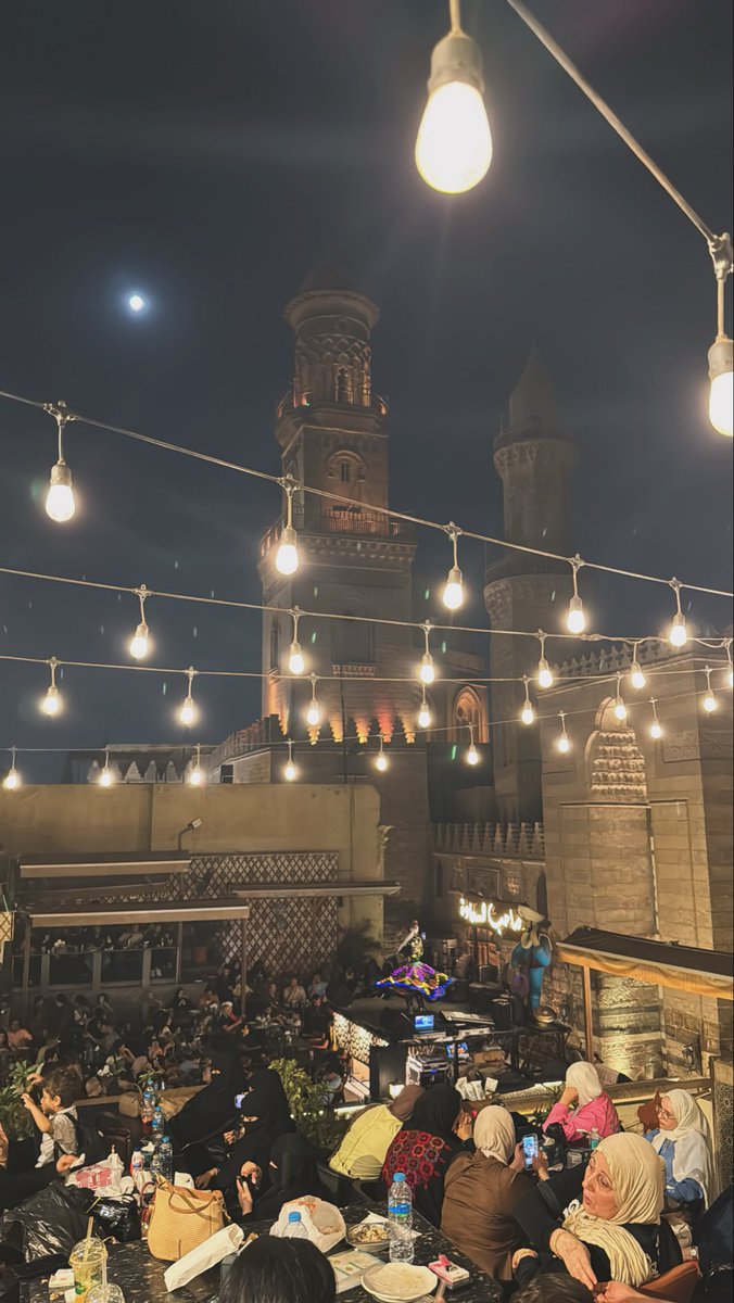 th09847's tweet photo. Beautiful Egypt 🇪🇬♥️ https://t.co/hrocrUYlNd