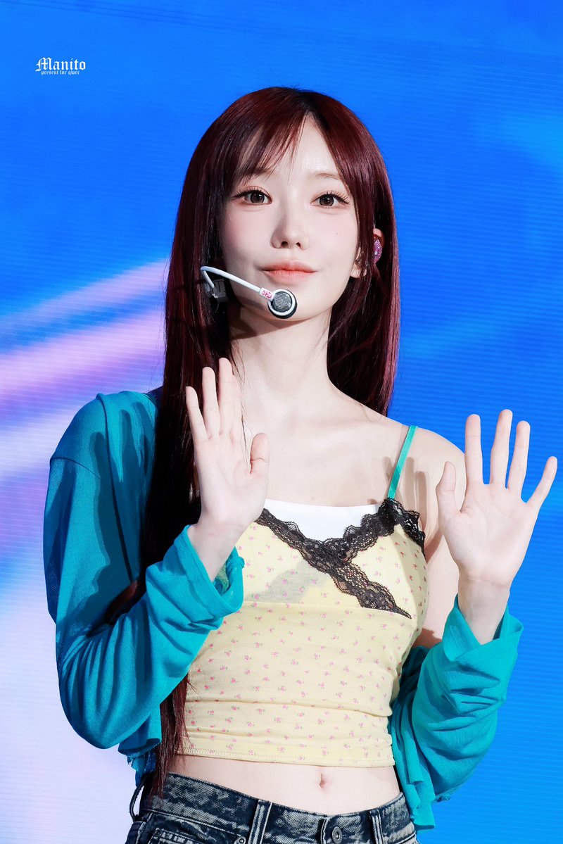 manito_c_'s tweet photo. 260725 ACON 리허설

빨간 머리 좋아…😍

#QWER #마젠타 #Magenta https://t.co/Mktf4or5Wt