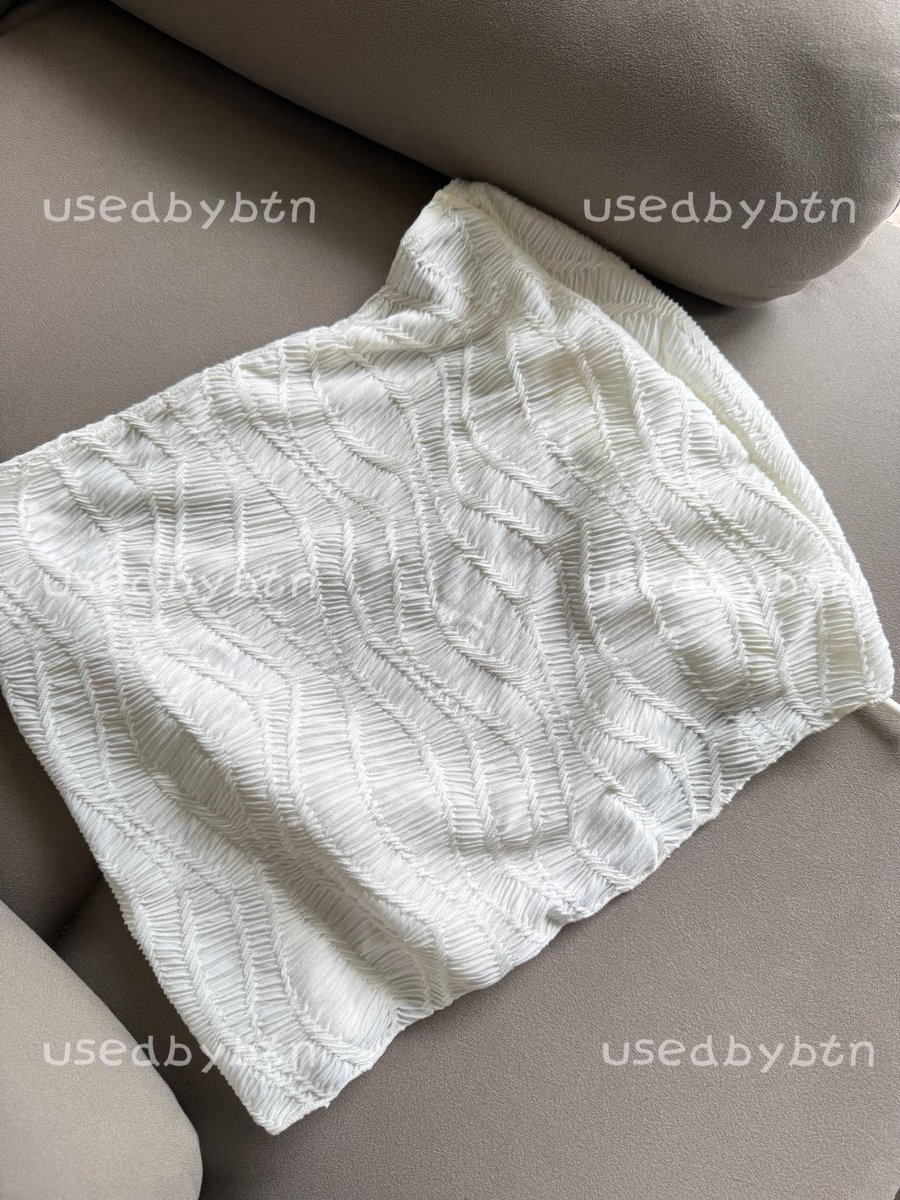 usedbybtn's tweet photo. กร���โปรงสั้น ใส่คลุมชุดว่ายน้ำได้
✨Price : 50.- 
🛋️ Size : เอวไม่เกิน30“ สะโพก 36” ยาว12“

#ส่งต่อเสื้อผ้า #ส่งต่อเสื้อผ้ามือสอง #เสื้อผ้ามือสอง #ส่งต่อเสื้อผ้ามือ2 #vghbkk #bemingbkk #cintageshop #stylistshop #ส่งต่อcintage #โล๊ะตู้ #ส่งต่อstylist #เสื้อผ้ามือสองสภาพดี https://t.co/fYVJUzIPEj