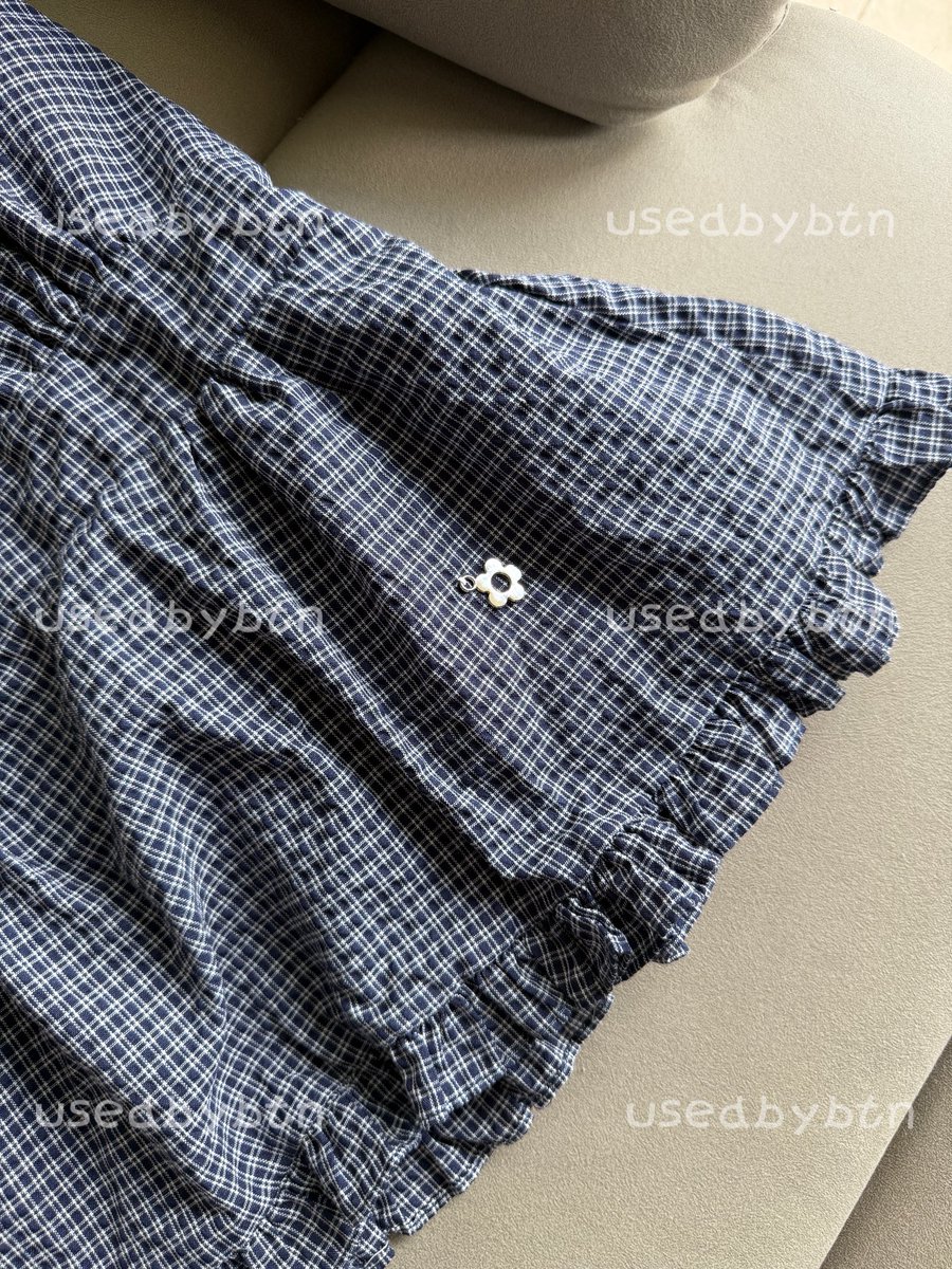 usedbybtn's tweet photo. เสื้อสายเดี่ยวลายสก็อต
✨Price : 80.- 
🛋️ Size : อกไม่เกิน33“ สายปรับได้

#ส่งต่อเสื้อผ้า #ส่งต่อเสื้อผ้ามือสอง #เสื้อผ้ามือสอง #ส่งต่อเสื้อผ้ามือ2 #vghbkk #bemingbkk #cintageshop #stylistshop #ส่งต่อcintage #โล๊ะตู้ #ส่งต่อstylist #เสื้อผ้ามือสองสภาพดี https://t.co/OTXon7hQgv