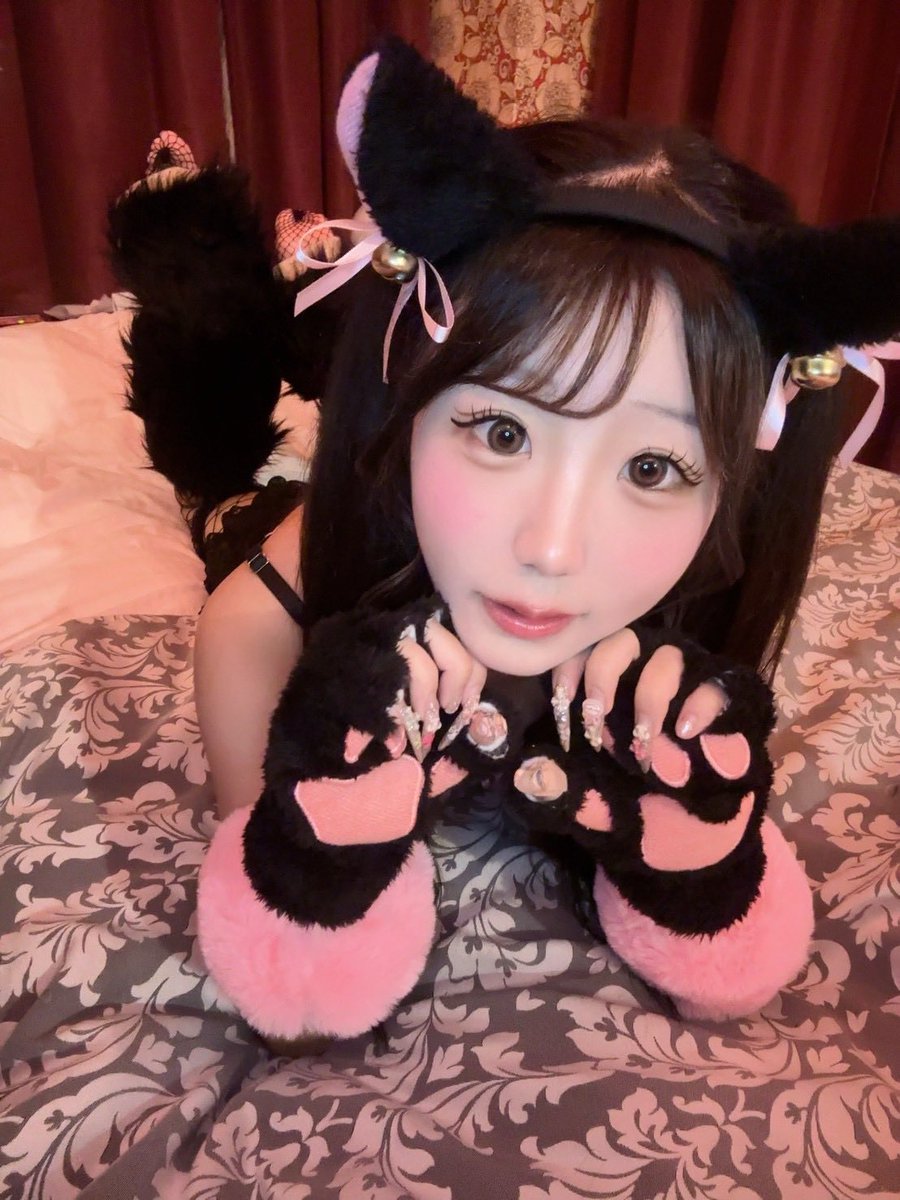 homemade_osaka's tweet photo. 🤍ほ〜むめいどOPEN🤍 

💗本日のキャスト   

18:00-
🎀こおに @KOONI0307 
🎀ふか　@fukahire_n0soup 

20:00-
🎀むぅ @il6ve_0 

22:00-
🎀りる @qw96_H 

本日もお待ちしております🤍 https://t.co/0PopXkCSCV