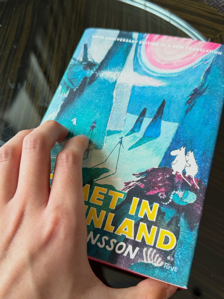 ROLO0323's tweet photo. RENJUN MOOMIN COLLAB??? https://t.co/HxZaQoRyLU