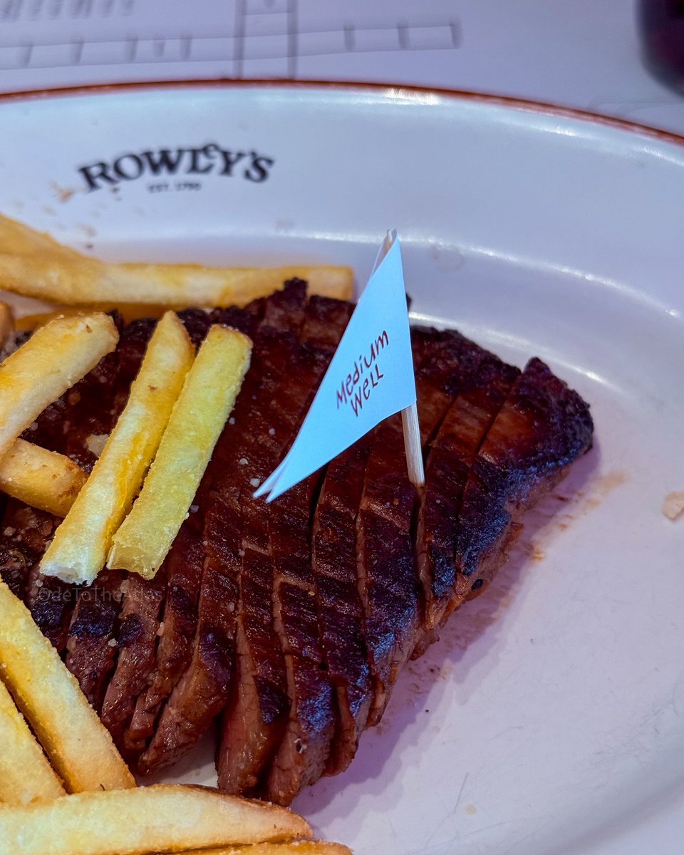 ODEtotheATLAS's tweet photo. غداء - Rowleys - 

Power Lunch 🍽️ https://t.co/Fv1bSPbbb7