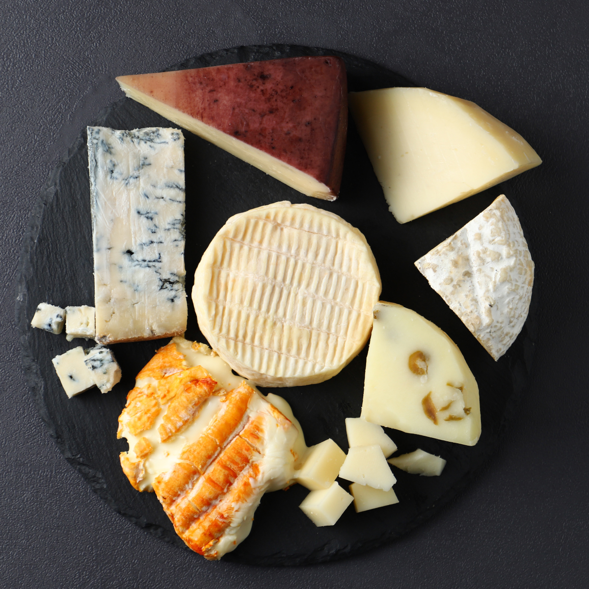 KURAND_INFO's tweet photo. 贅沢厳選イタリアチーズの
豪華7種を食べ比べ🧀✨️

『 イタリアチーズのご褒美BOX 』

専門店でしか出会えないような希少なイタリアチーズ。そんな本格チーズから、種類も個性も異なる7種類を、お酒のプロが厳選。各50g~70gで、贅沢な食べ比べを楽しめるセットです。
https://t.co/3x0Yd7D1dr https://t.co/MATFjNA6Z3
