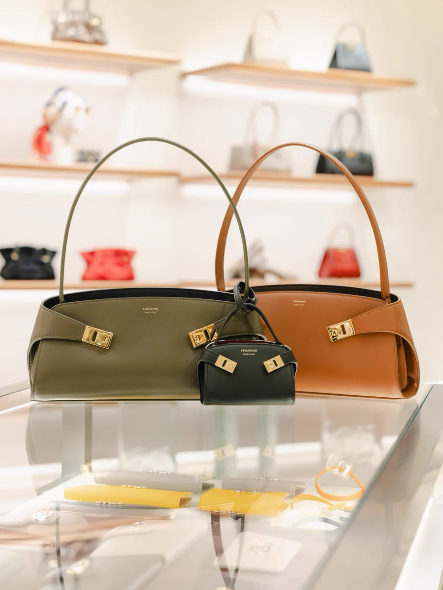 FASHIONSNAP على X: 