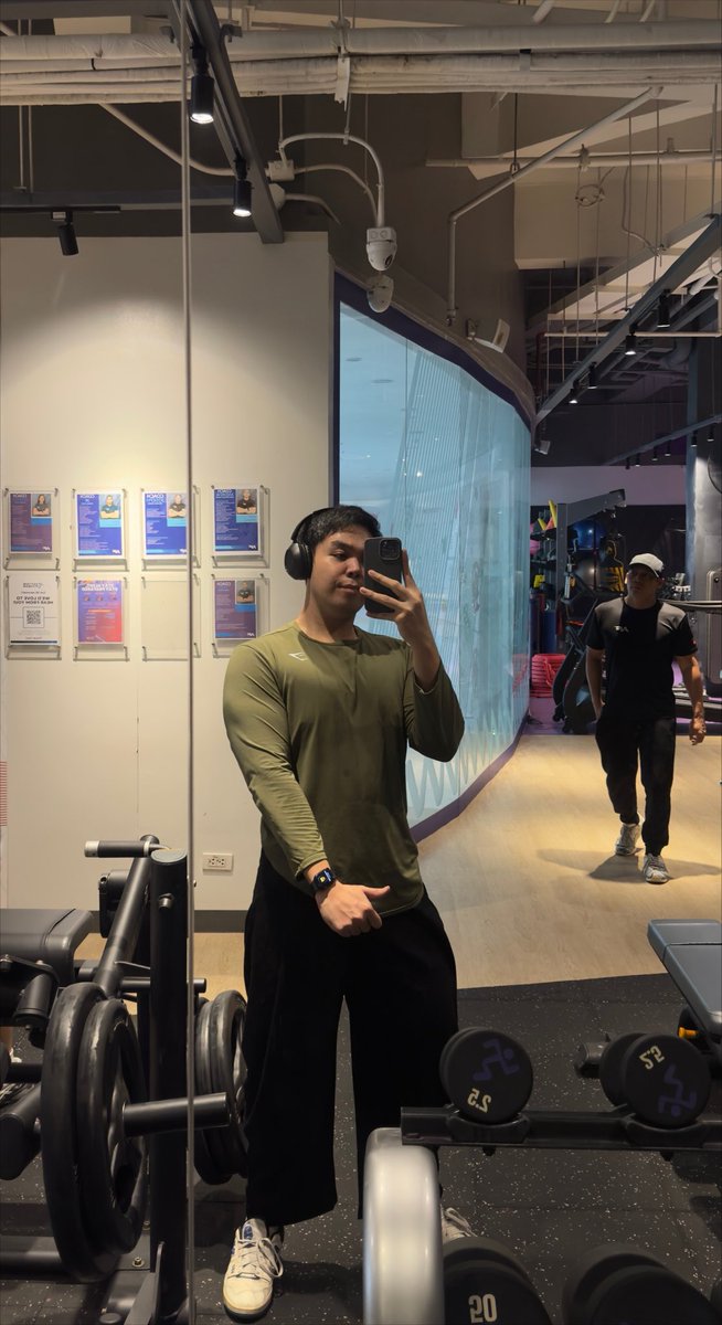 Choswaah's tweet photo. Pull day 🫶🏻 https://t.co/OYcUmLTETQ