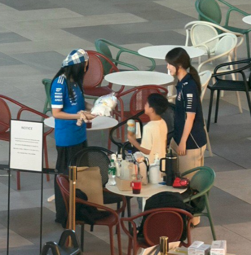 AboutMusicYT's tweet photo. Ahyeon of BABYMONSTER gains attention after buying a fan's nephew ice cream. https://t.co/2Eekv4KTjn