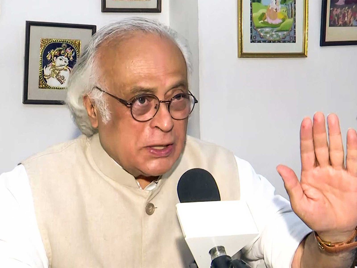 ani_digital's tweet photo. "Fast-track courts for paper leak cases no solution": Jairam Ramesh alleges MH-CET, Class 12 result mismatch

Read @ANI Story |
https://t.co/l62PtBeyu9

#JairamRamesh #MHCETResults #Class12Results #PaperLeakCases #FastTrackCourts https://t.co/Rl7hdOLZc0