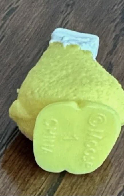 niceboyrabbit's tweet photo. a second milk bar has hit the sponge cake https://t.co/OXguKe1YCQ