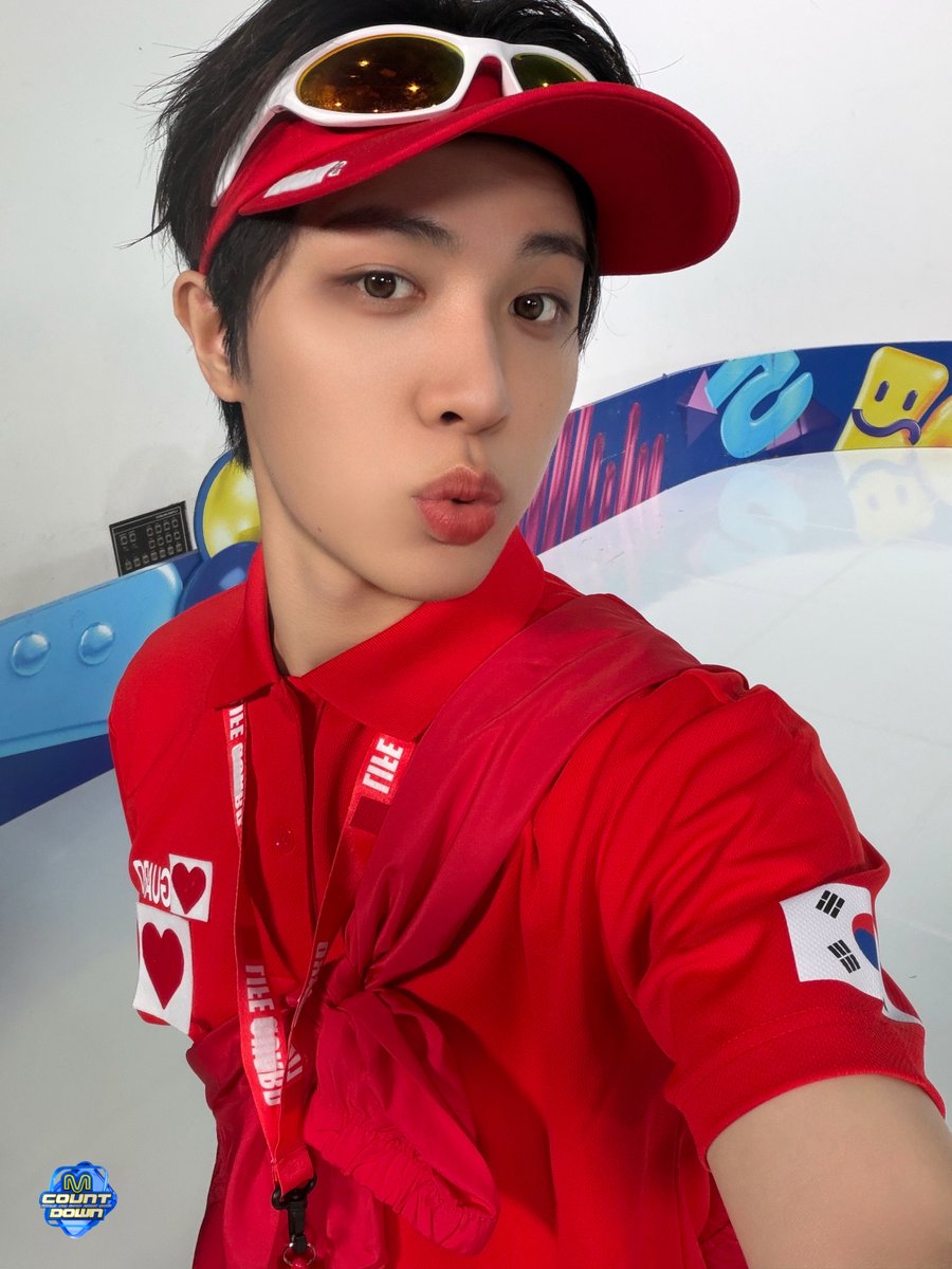 MnetMcountdown's tweet photo. https://t.co/hoCxeWwA7P