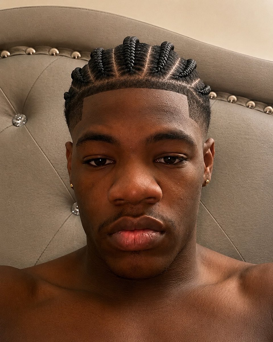 bigdickmello5's tweet photo. I’m need some pussy rn Wsp #stl https://t.co/Bv8QnMeCBn