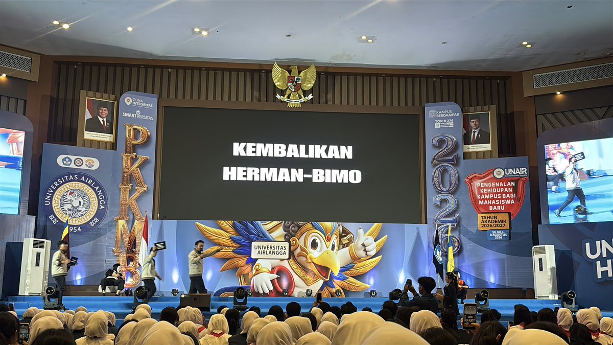 psychollogay's tweet photo. the fact that we can see pelakunya or the problem in this pict as well https://t.co/8bu0HsfL4l