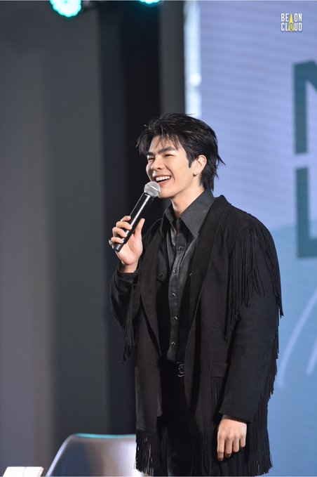 rngmap's tweet photo. สูทหล่อมั่ก ยิ้มน้องมายเวอร์ ไอเลิฟ💘

@milephakphum #MilePhakphum 
#MyLifexMilePhakphum https://t.co/3zd7zVMfW1