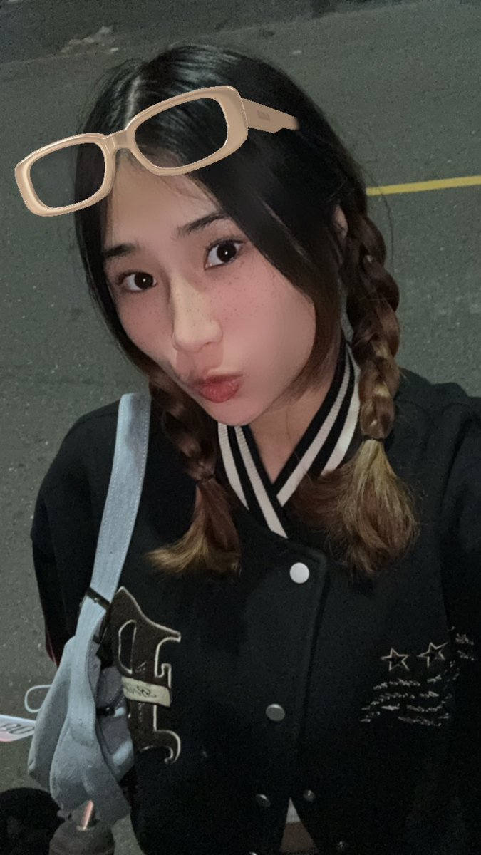 l750826's tweet photo. 2004年出生的也快變阿姨了啦 🫣
#找男 #阿美 #徵友約跑 #新竹 https://t.co/i25zTxK6KX