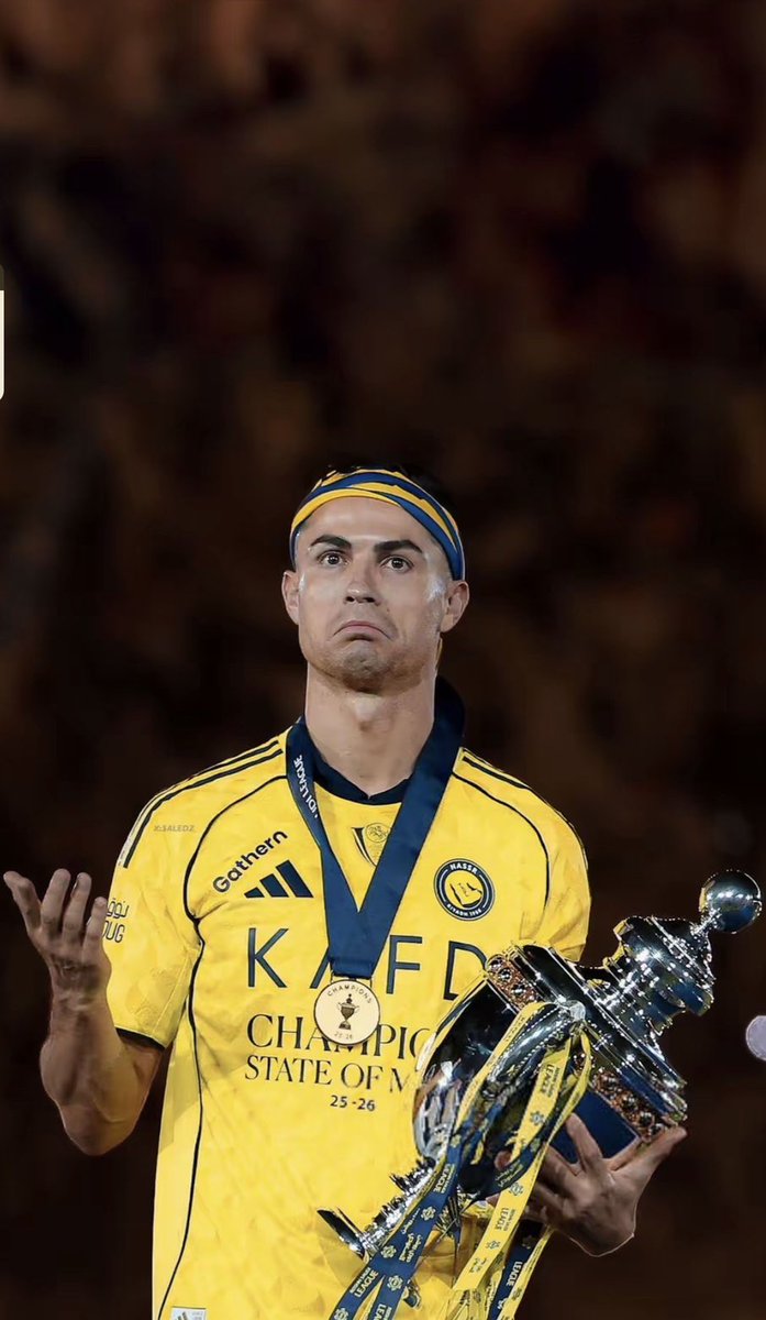 fowofona's tweet photo. @mbafraaude @FabrizioRomano @Cristiano What about now mtf? https://t.co/bhJ08mlvGm