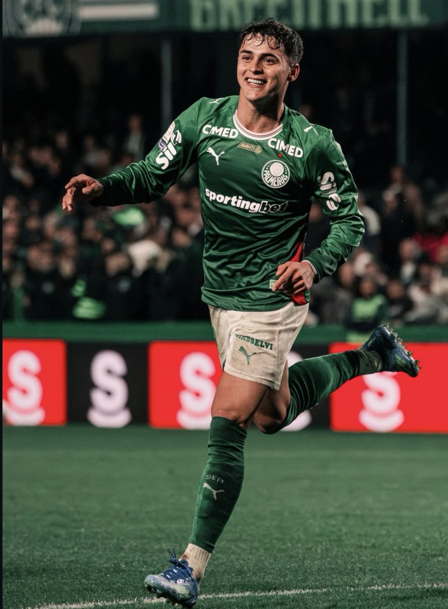 carmiranda94's tweet photo. El nivel de estos dos tras la Copa del Mundo sorprende, volvieron desatados de Estados Unidos.

Mauricio Magalhães:
•3 goles en 3 partidos.

Ramón Sosa:
•2 goles y 1 asistencia en 2 partidos. https://t.co/tj98ACpaxN