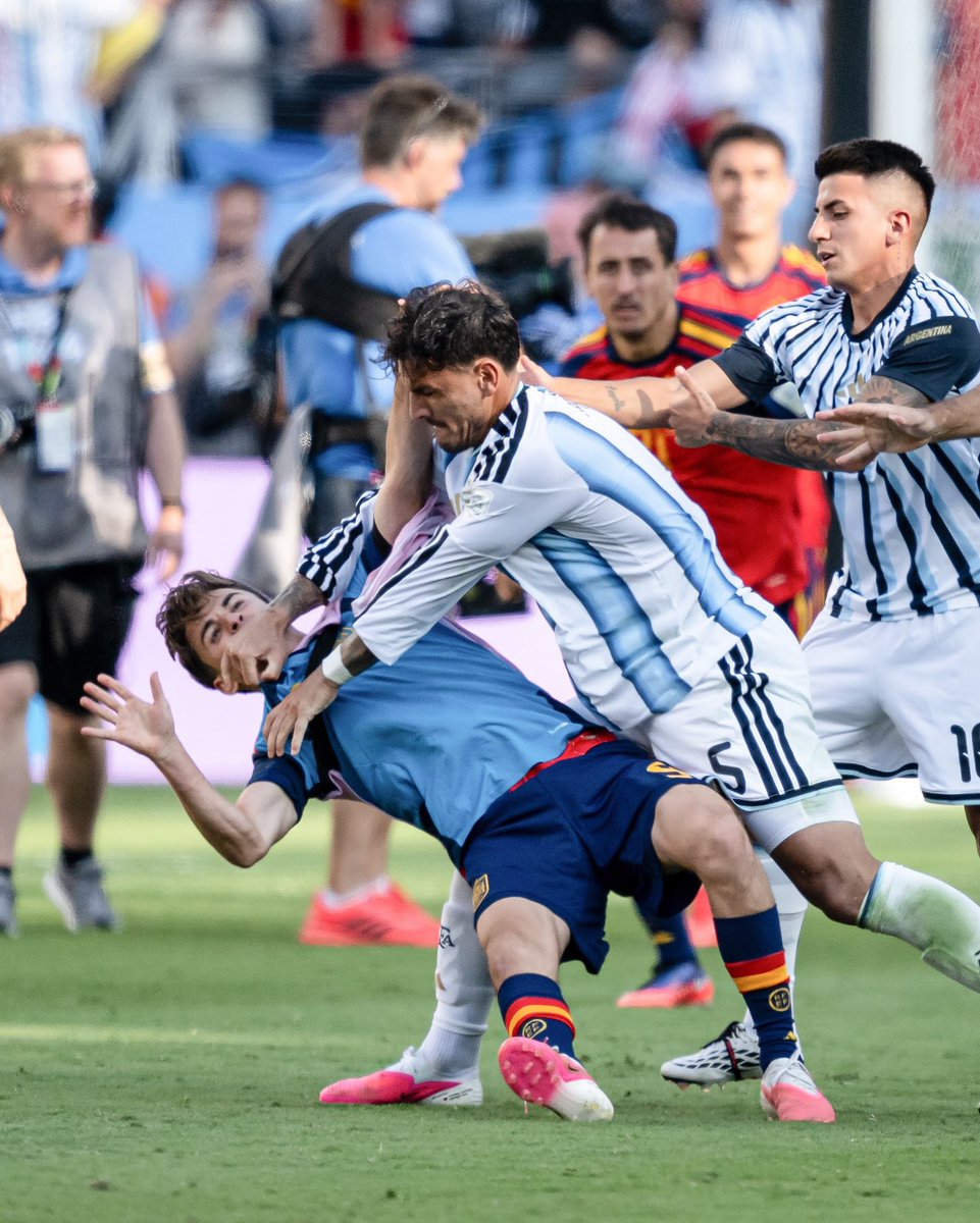 Complex's tweet photo. FIFA has opened disciplinary proceedings against several Argentina players and staff following the team's World Cup final loss to Spain.

• Leandro Paredes: 3 counts of alleged assault
• Nahuel Molina: 2 counts of alleged assault + 1 count of alleged unsporting conduct
• Assistant coach Roberto Ayala: 1 count of alleged assault
• Thiago Almada: Alleged unsporting conduct
• Argentine Football Association: Investigated over alleged discriminatory chants, political messages, team misconduct, security issues, late kickoffs, and spectator behavior during the tournament.

(via @BBC )