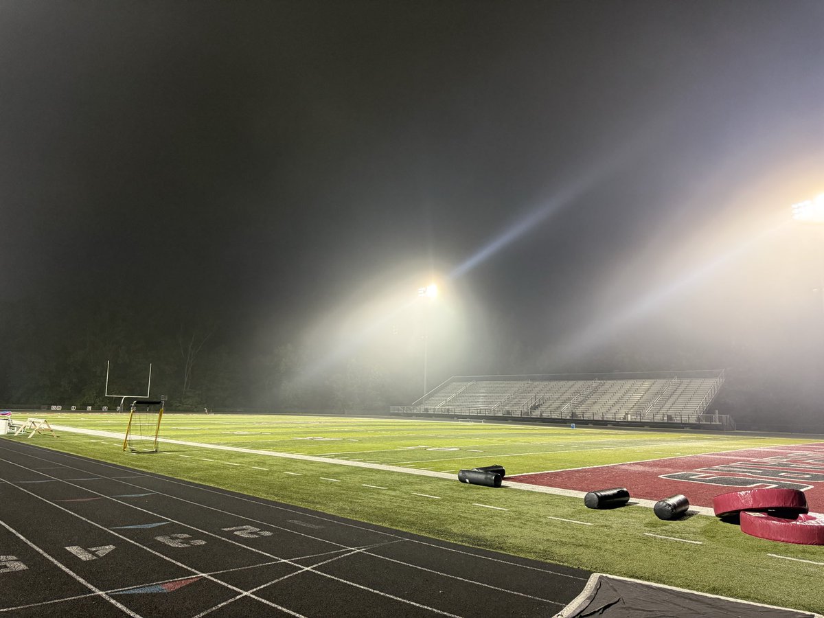 HarlanCountyFB's tweet photo. Camp Day #2

#LetsWork https://t.co/us5XWKXGyr