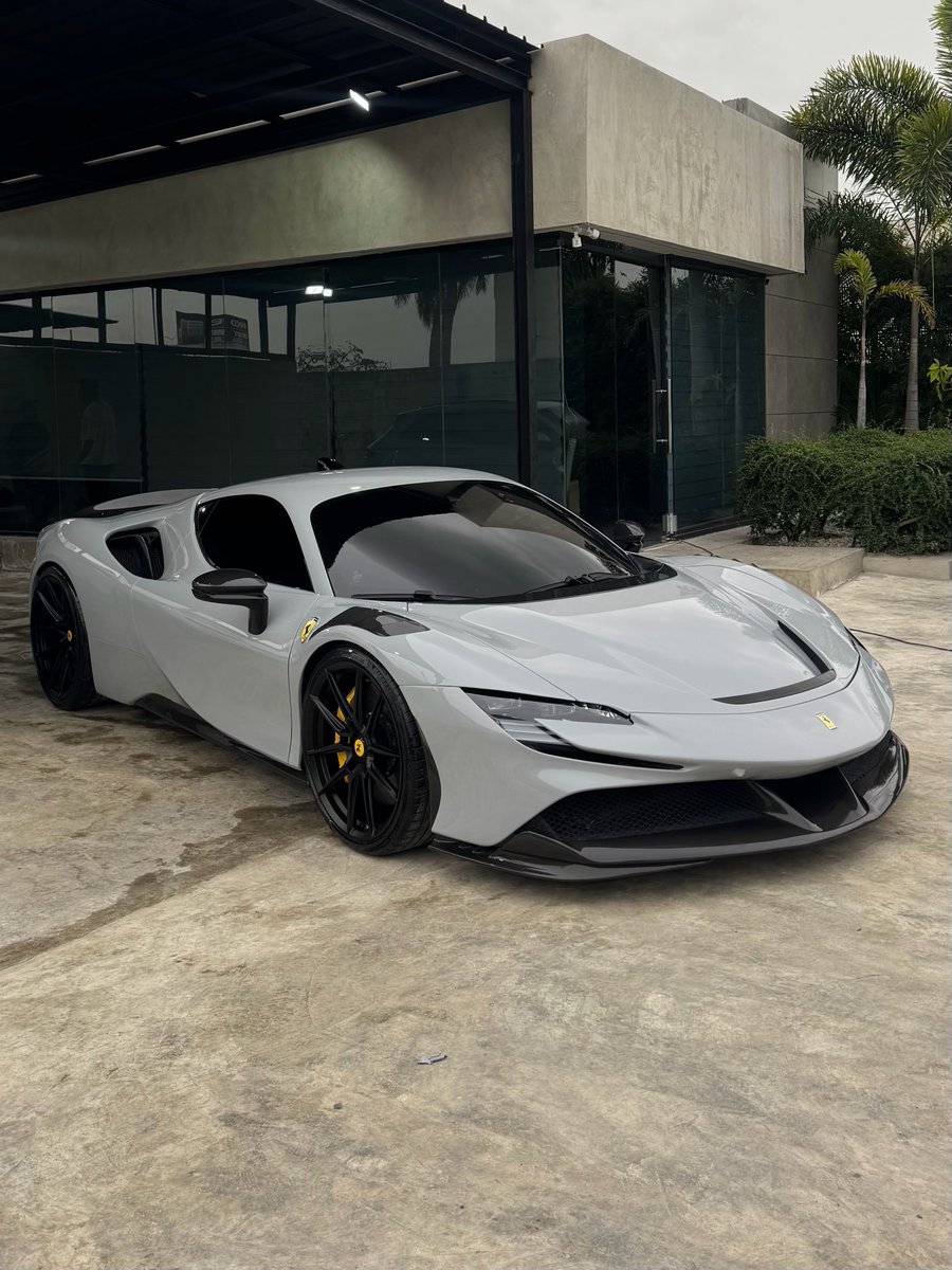 Elitecargasm's tweet photo. Ferrari SF90 Stradale 🌬️ https://t.co/Rlb5bRGfSq