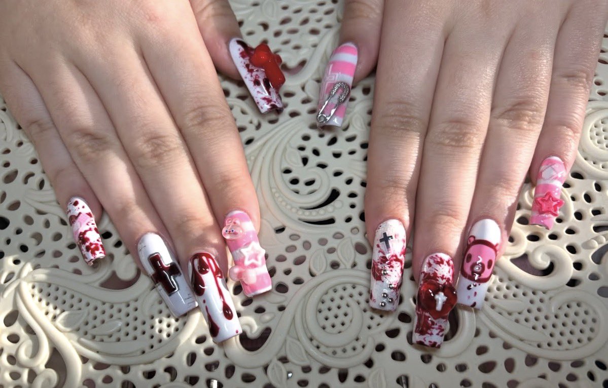 zzz00mbi3's tweet photo. venez prendre rdv pour vos ongles de rentrée j’ai déjà sorti le planning 🦇🎂 @/poornails75 sur insta
❤️‍🩹❤️‍🩹❤️‍🩹 https://t.co/FV6Ro9zYLl