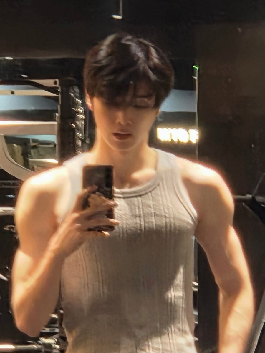 ㅅ tweet media