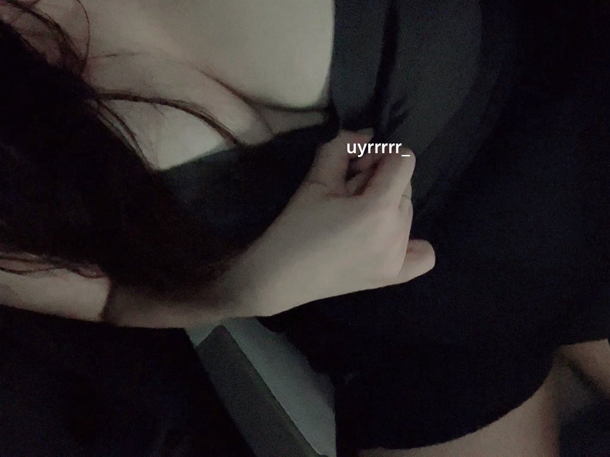 uyrrrrr_'s tweet photo. 내 야동 해주실 분 https://t.co/ZT6xUFl9XW