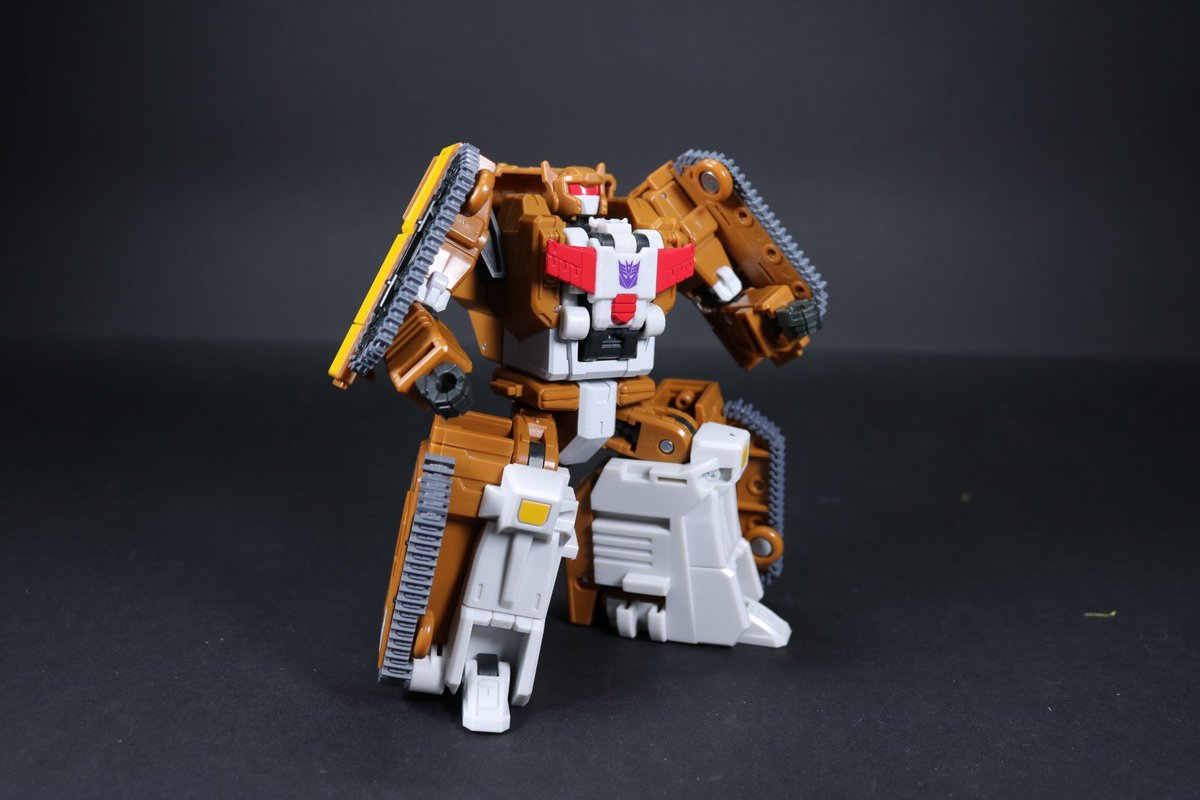 FunbieStudios's tweet photo. Having just gotten the Haslab Liokaiser set in, we just had to do this as the first upgrade for this vaunted team -- Killbison's flipping hand! :P

#3dprint files now up at https://t.co/yEdpNEcRQX! https://t.co/yVjTrGckQt