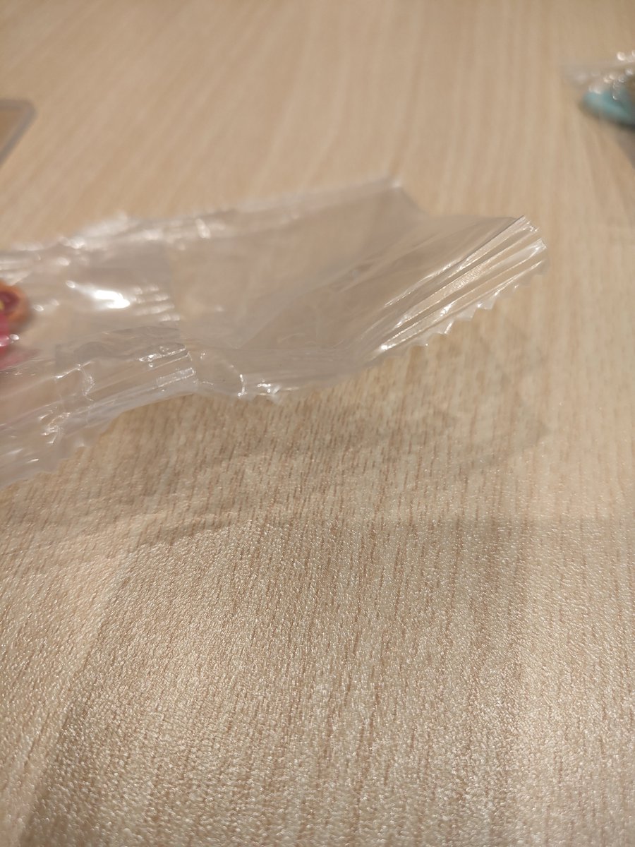 mgtpm16's tweet photo. 画像だとわかりにくいのですが、煉獄の袋がカプセルから出すときに空いておりました。

お気軽にリプお願いいたします🙇‍♀️ https://t.co/9LyXRXTFSB