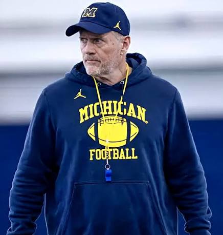 Tj_Ronin's tweet photo. Big Ten Media Day

Kyle Whittingham - 1:00 pm ET

#GoBlue〽️ https://t.co/UHrkBxIlop