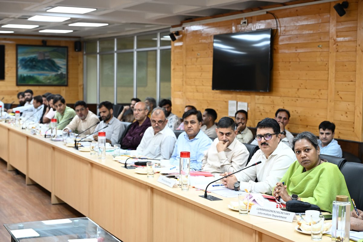 AliMSagar_'s tweet photo. Chaired the meeting of the Committee on Govt. Assurances today and examined the Action Taken Reports (ATR) on the Assurances pertaining to the Mining Deptt. and the Information Deptt. Grateful to hon'ble MLA's (members of the assurances committee) for attending. https://t.co/TNSEJkLht8