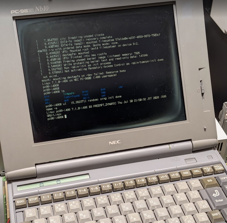 awe_morris's tweet photo. PC-9821 Nb10でも動作 (i486カーネル) https://t.co/apxY1kvI1C