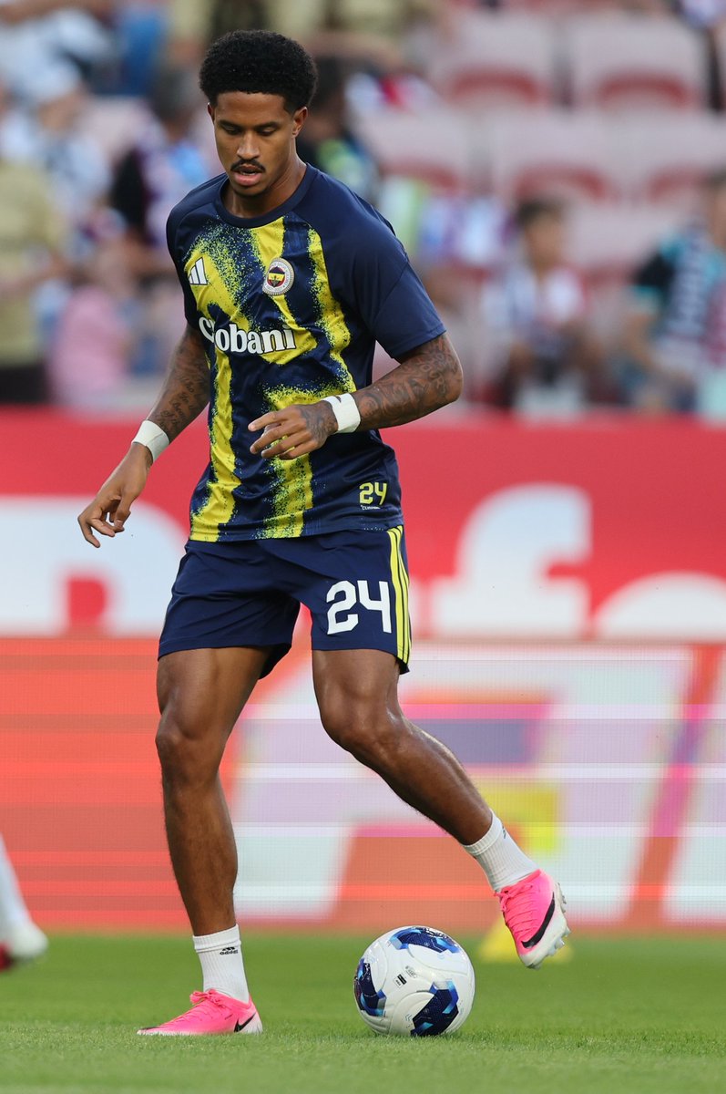 numara_12__'s tweet photo. Roma ve Crystal Palace, Jayden Oosterwolde'yi istiyor. (Doruk Tecimer) 

🔸 Yakın zamanda Fenerbahçe'ye resmi teklif yapılması bekleniyor. https://t.co/2arFt7MJ8l