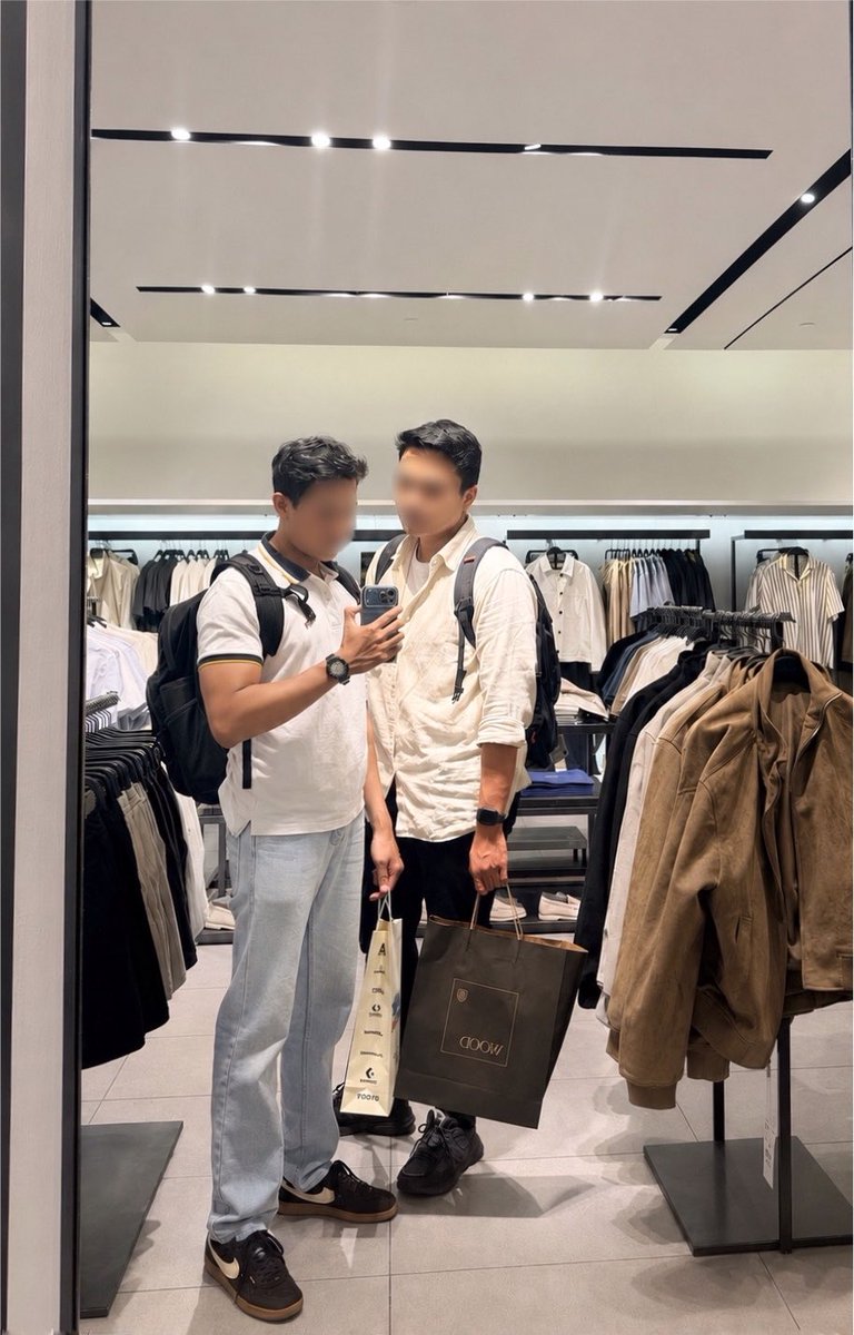 FR_9876's tweet photo. Niat makan doang malah belanja 🫩 https://t.co/KCdNCuGxAO